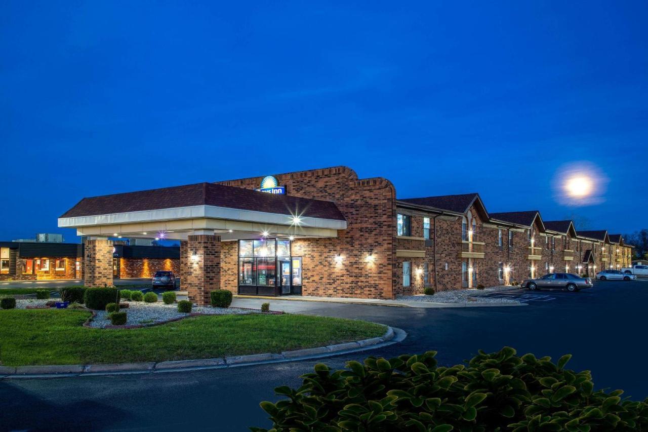 Days Inn by Wyndham Anderson IN Exterior foto